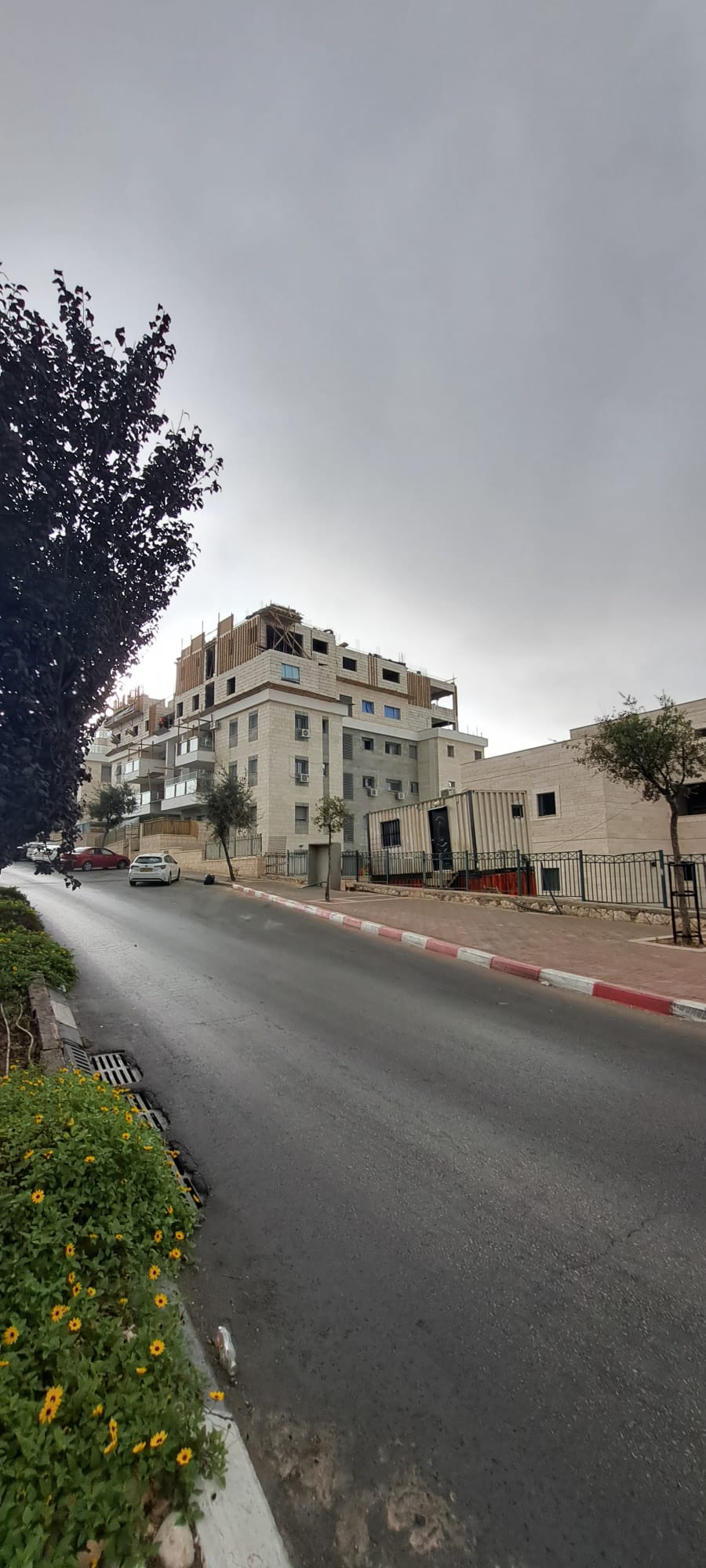 פרטי המרפסות ברחוב מח״ל
